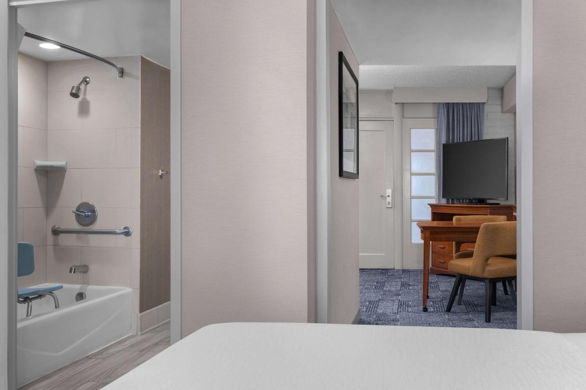 Embassy Suites By Hilton El Paso Exterior foto